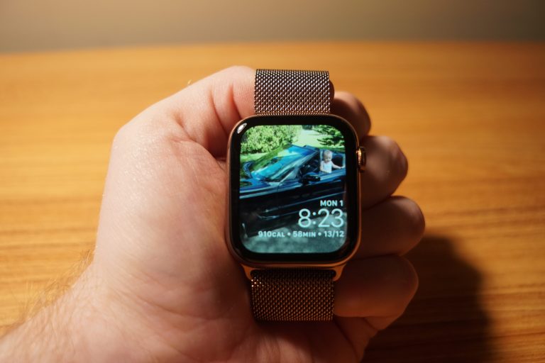 Apple Watch Harga dan Spesifikasi Terbaru