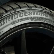 Merk Ban Mobil Terbaik Bridgestone