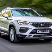 Mobil Keluarga mewah