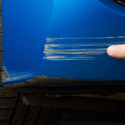 Tips Menghilangkan Goresan pada Mobil