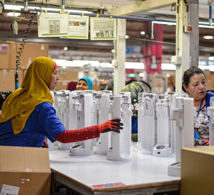 Ilustrasi perusahaan (Remy Gieling on Unsplash)