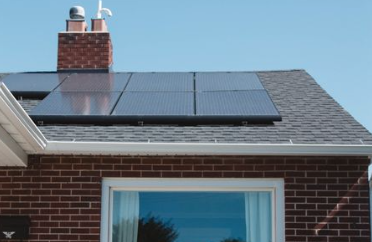 Pengertian PLTS Atap Memanfaatkan Energi Matahari untuk Keberlanjutan