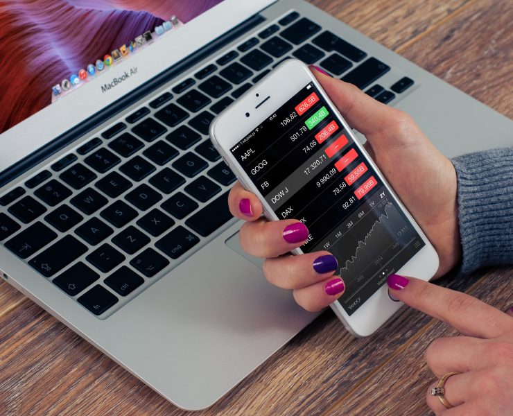 Strategi Investasi Pasar Modal yang Aman-firmbee-com-dAmHWsRYP9c-unsplash