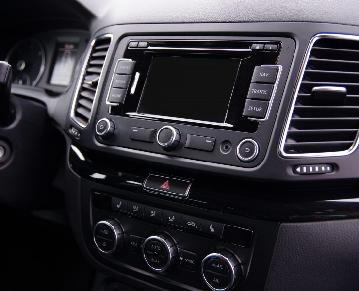 bau bensin tidak sedap di dalam kabin mobil -dominik-garbera-2DrK_hrVsrk-unsplash